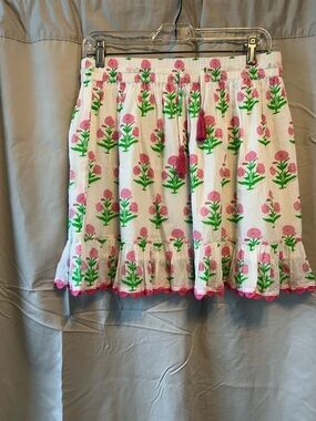 Cute Peppy Girl White Floral Ruffled Mini Skirt with Pink & Green Embroidery